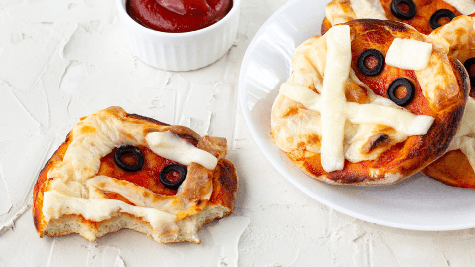 Mini Pizza Mummies