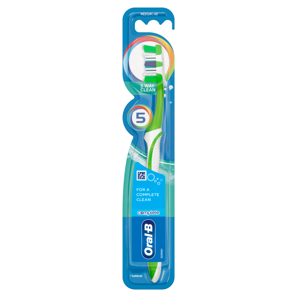 Oral-B Complete 5 Way Clean Medium Manual Toothbrush